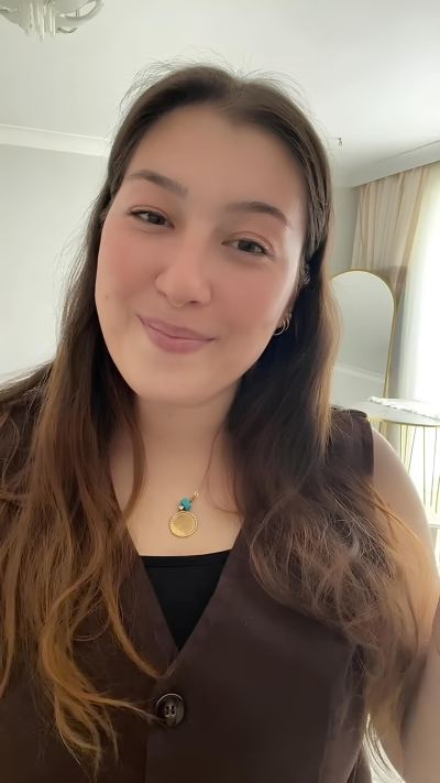 Zeynep A. - Ankara influencer