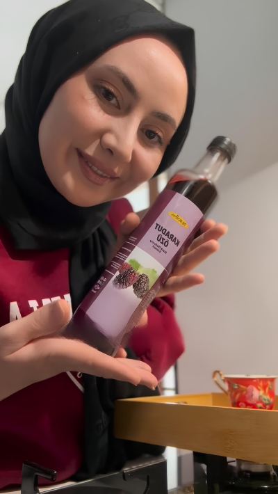 Betül Y. - Batman influencer