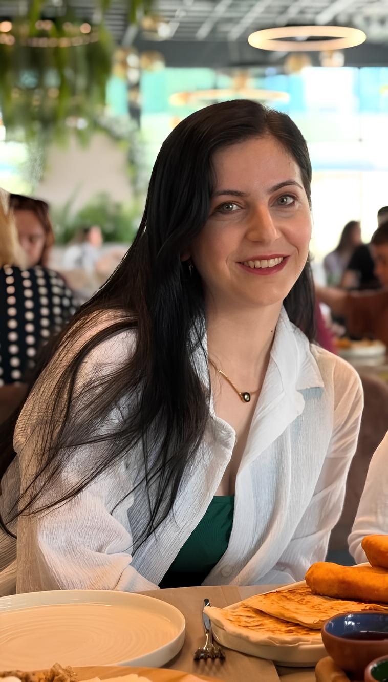 Merve G.