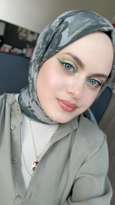Songül Ö. - İstanbul influencer