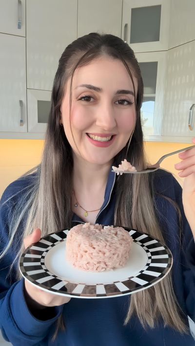 Emine Y. - İzmir influencer