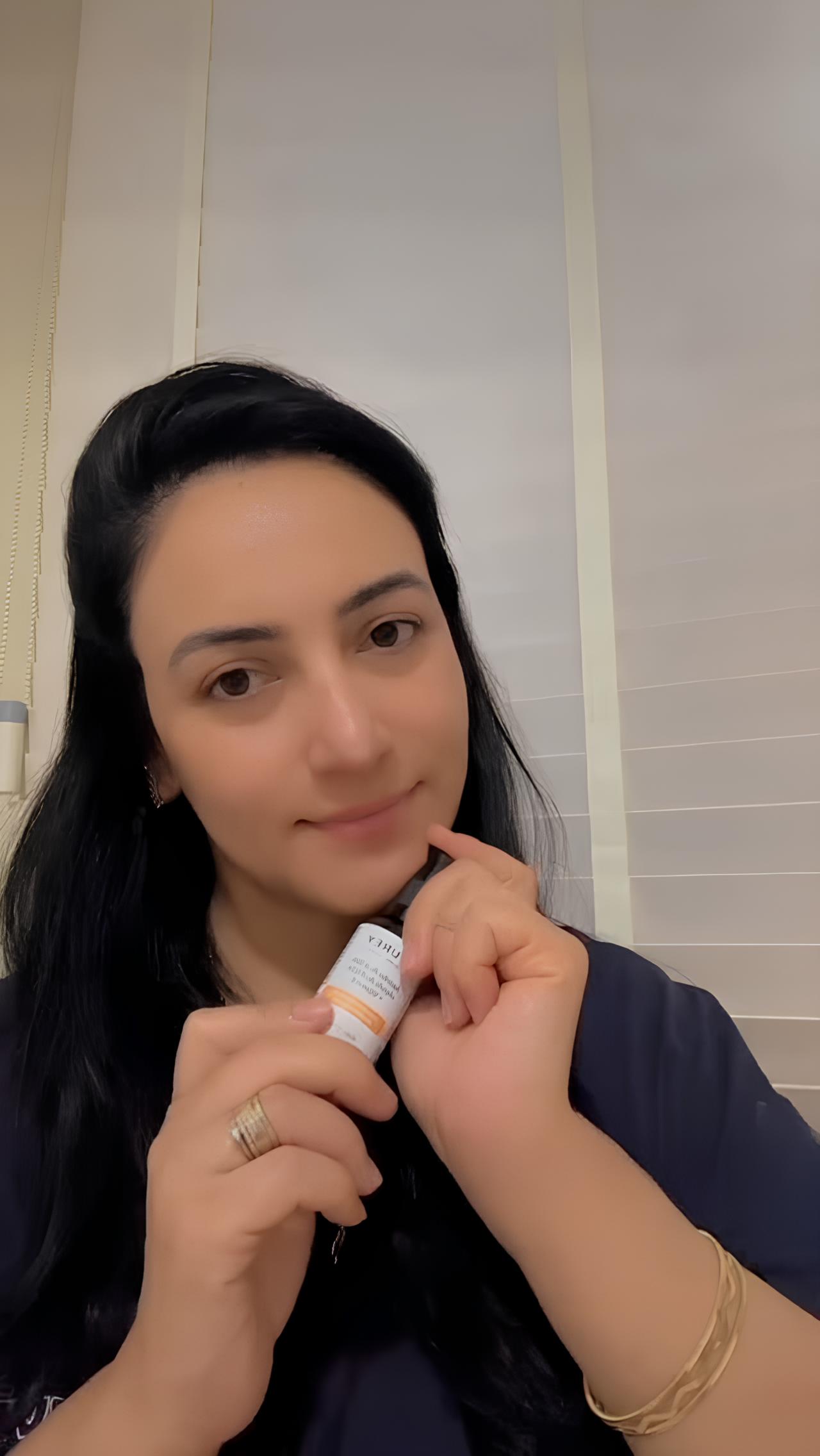 Ayşe G.
