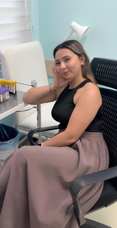 Miray D. - İzmir influencer