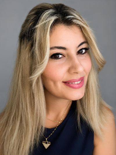 Esra M. - İzmir influencer
