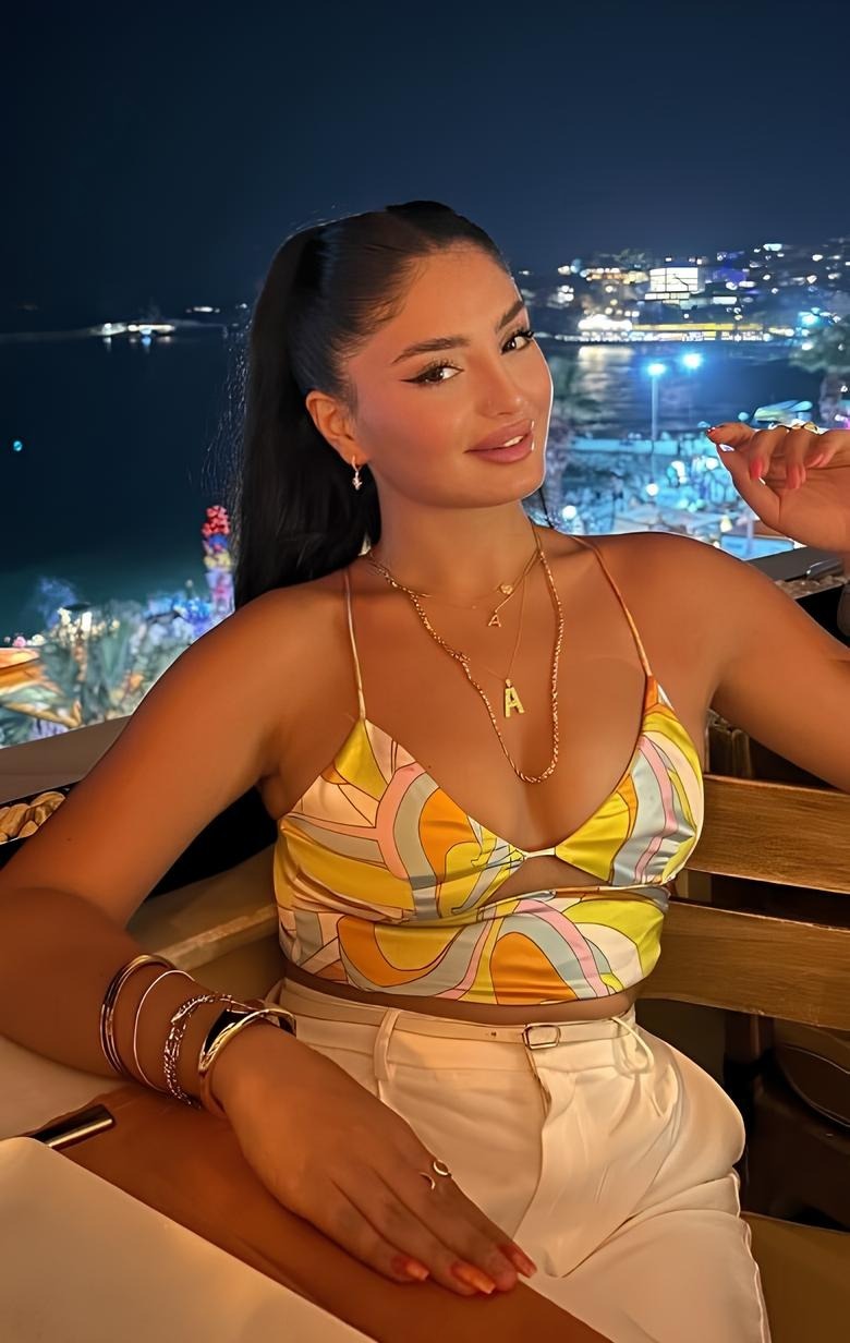 Aleyna H.