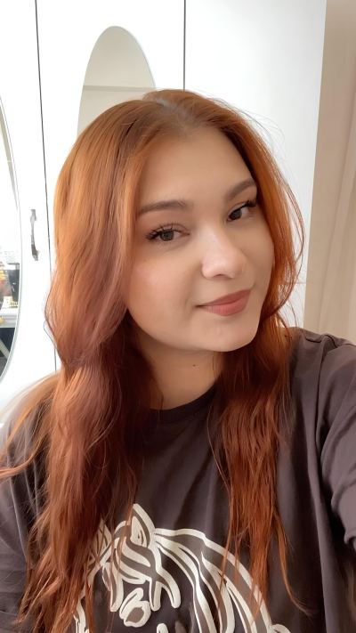 Esra K. - Ankara influencer