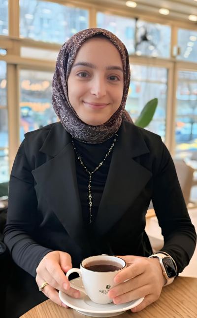 Gamze S. - İstanbul influencer