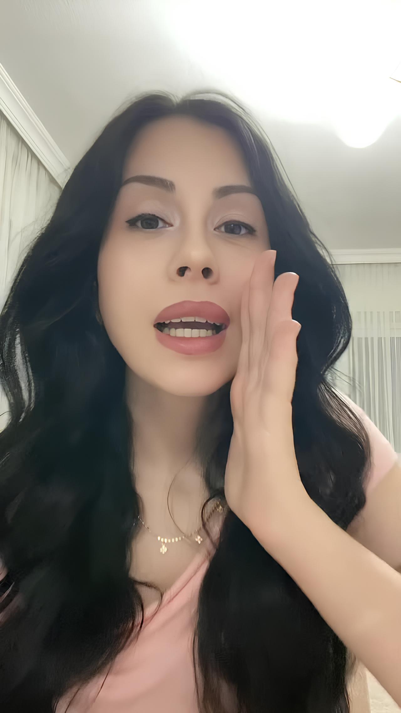 Dilara K.
