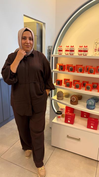 Nesrin Ç. - İstanbul influencer