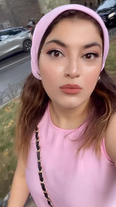 Sümeyra İ. - İstanbul influencer