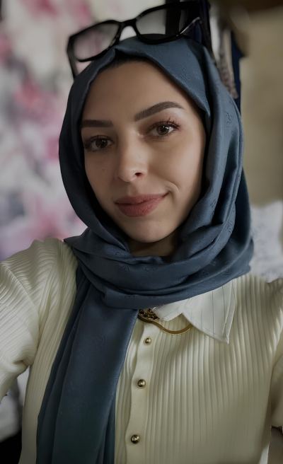 Çiğdem B. - Bursa influencer