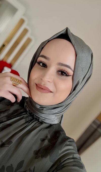 Hatice Ç. - Şanlıurfa influencer