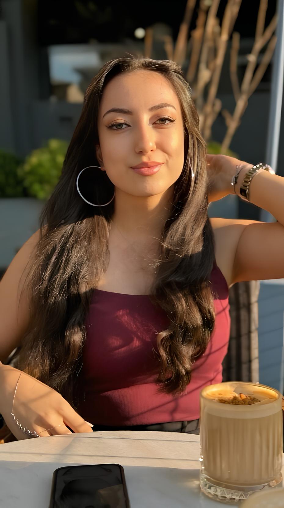 Büşra D.