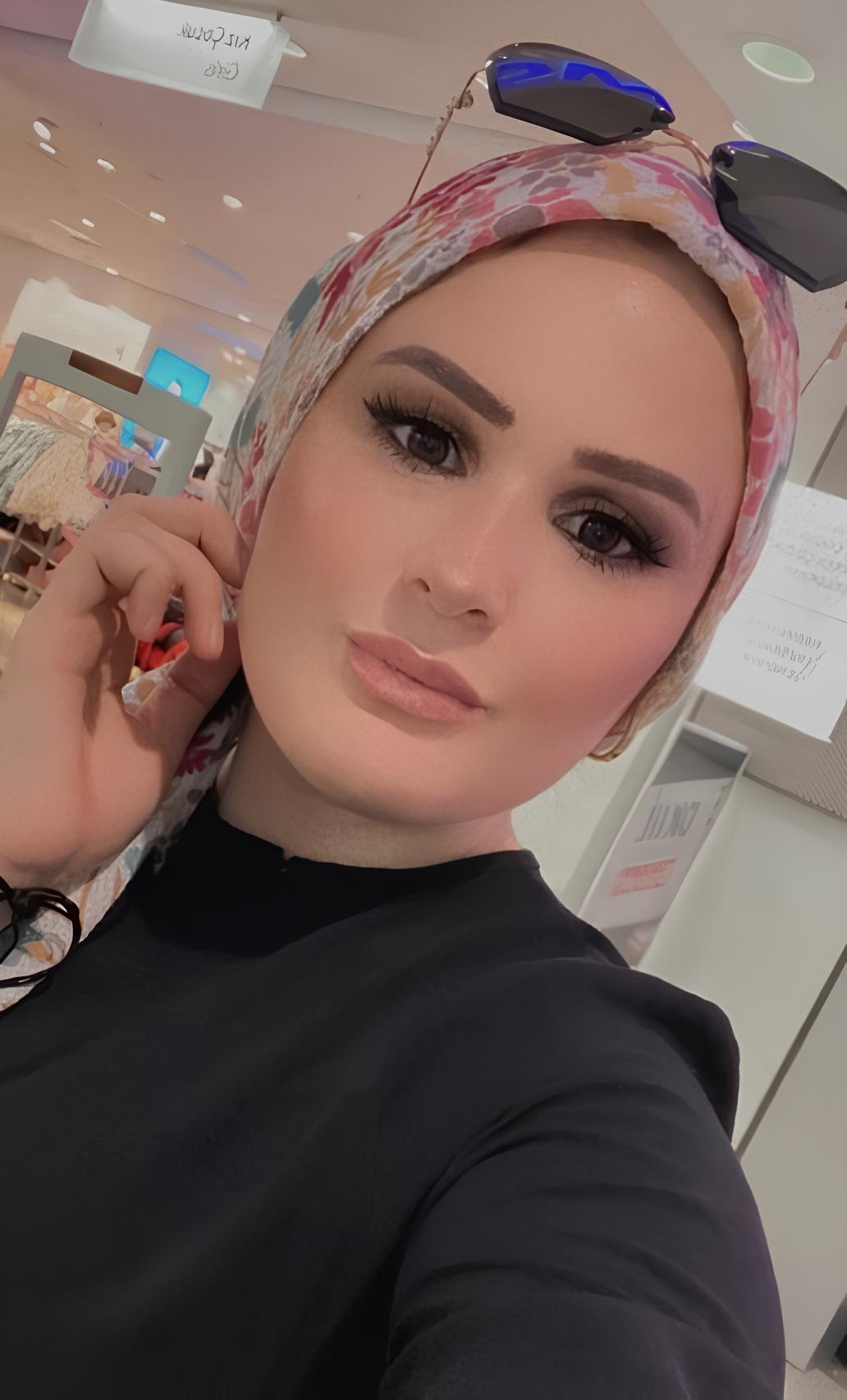 Songül İ.