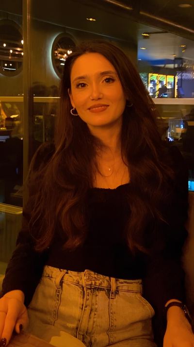 Ece T. - Antalya influencer