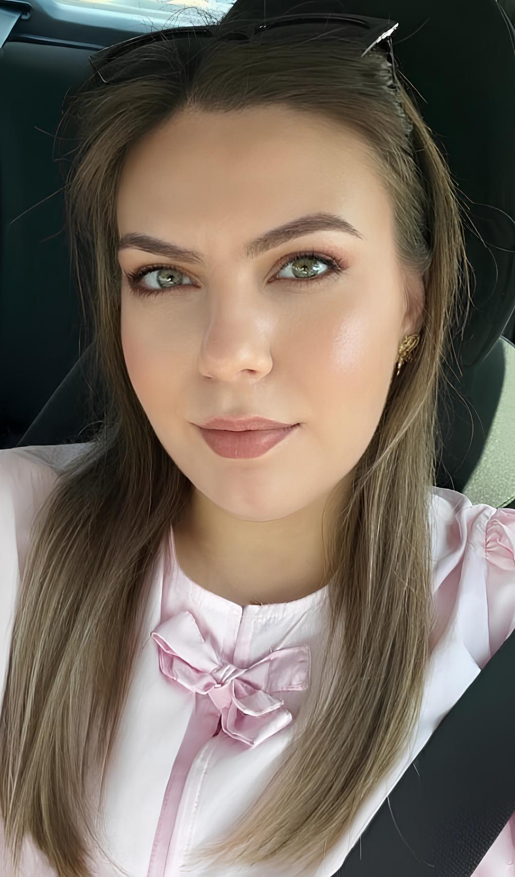 Büşra K.