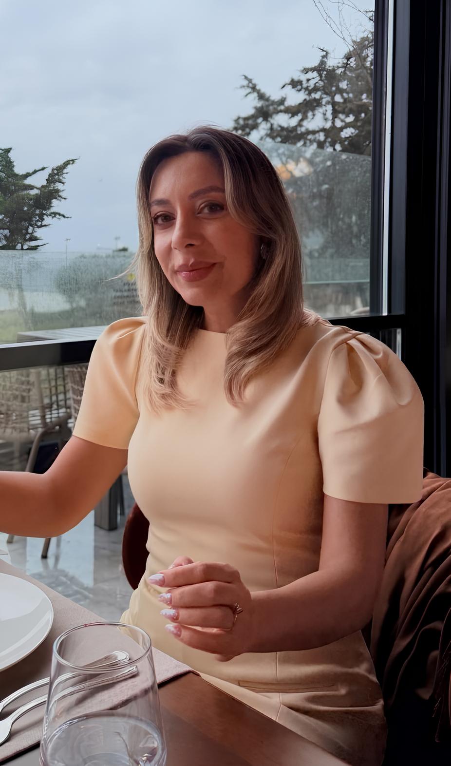 Nazlı Ş.