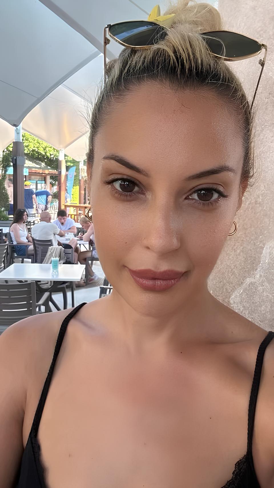 Ezgi A.