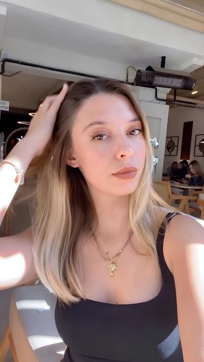Ceyda G. - İzmir influencer