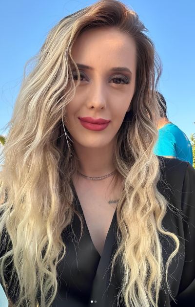 Ayça A. - İstanbul influencer