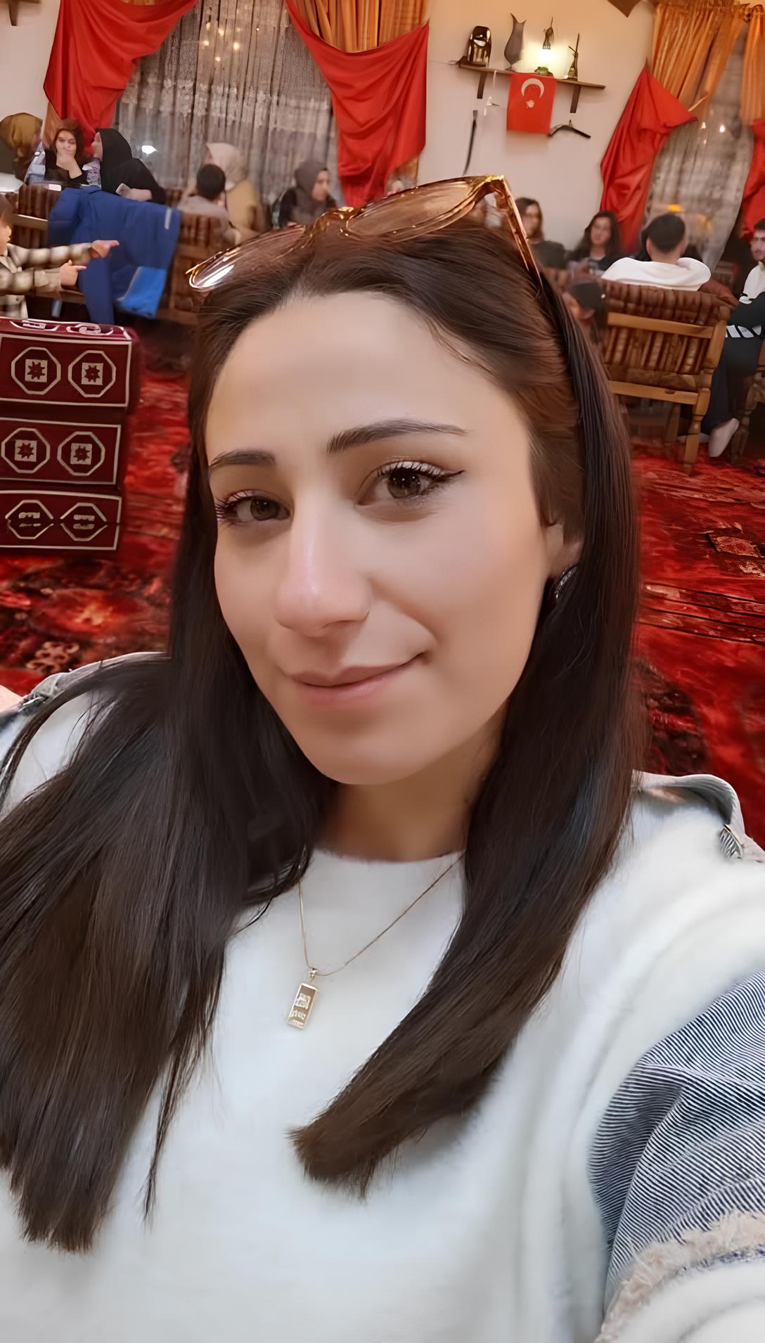 Zeynep G.