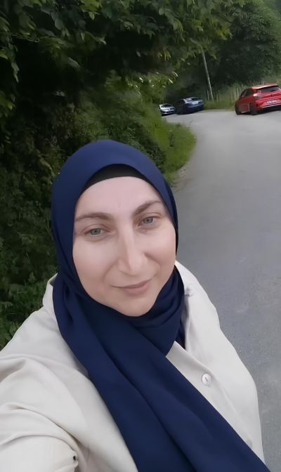 Yurdanur Ü. - Bartın influencer