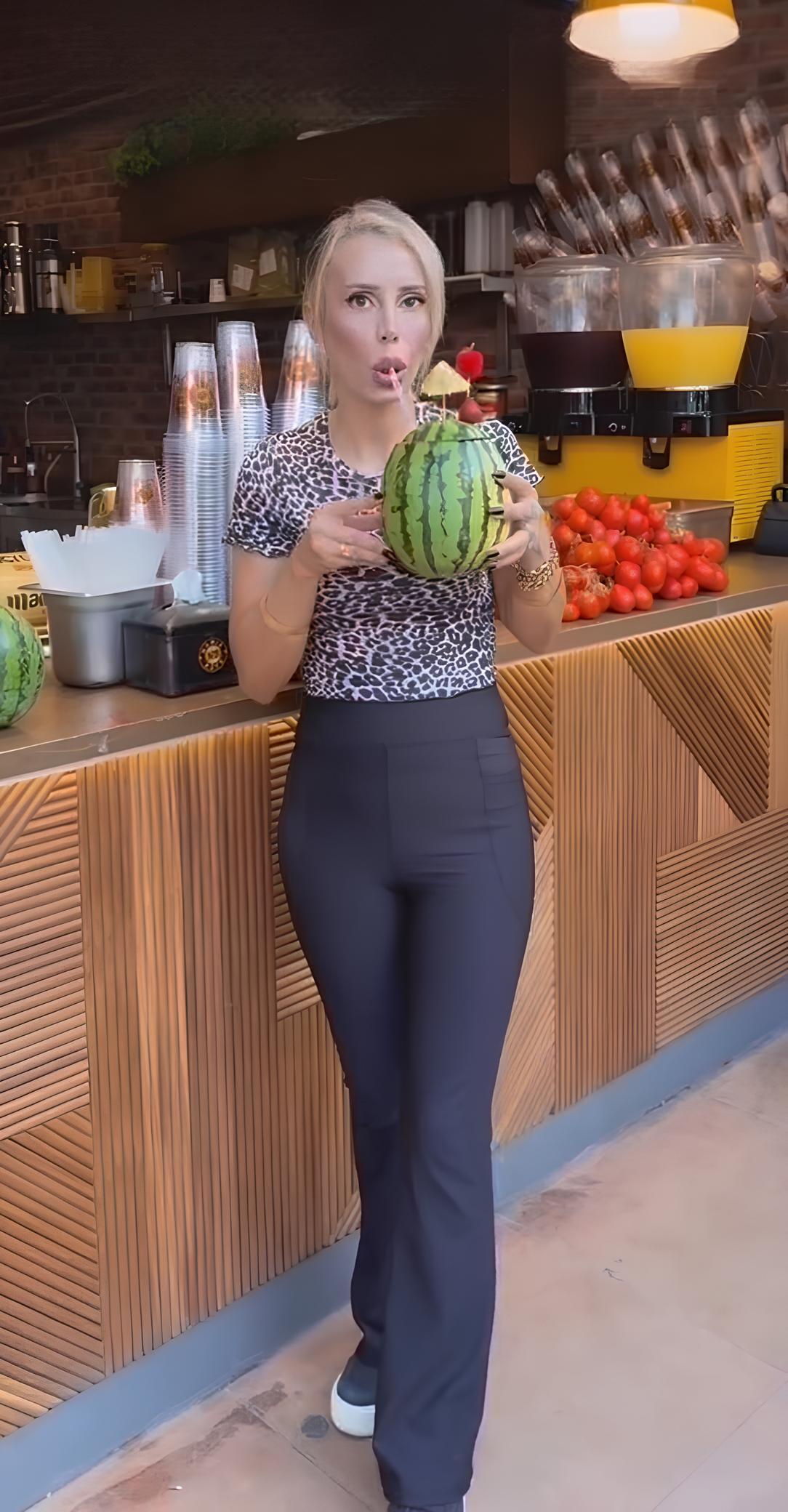 Tuba A.