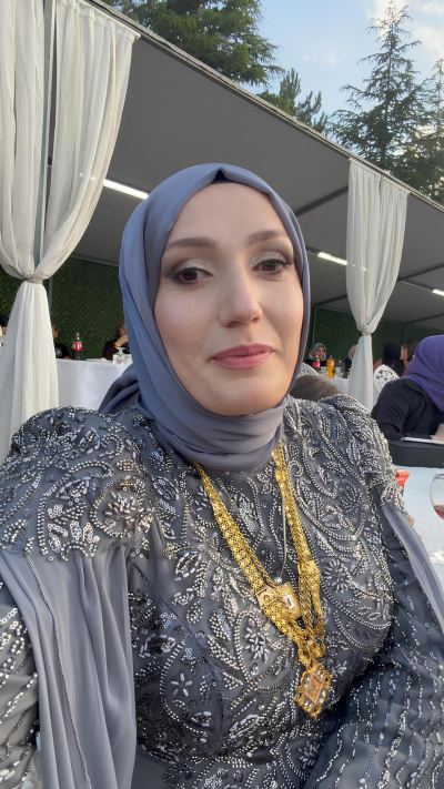 Özge K. - İstanbul influencer