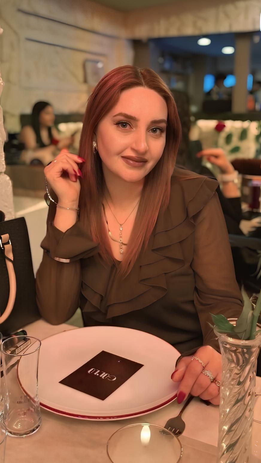 Esra G.