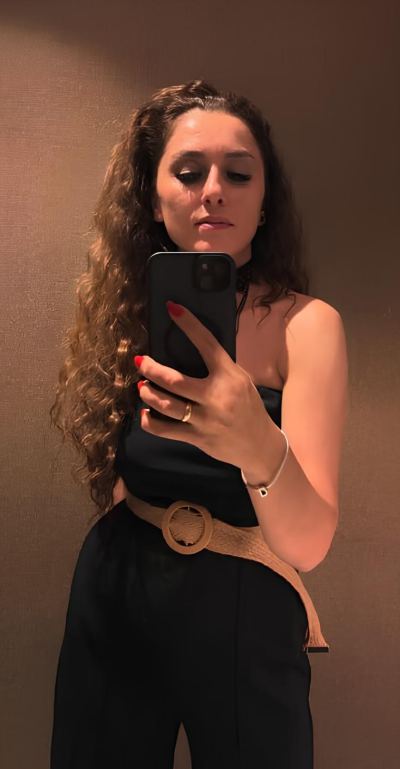 Tuğba Ö. - İstanbul influencer