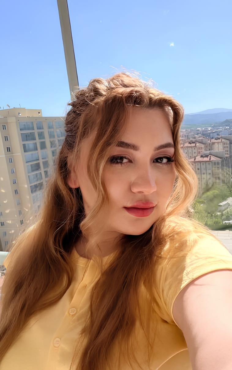 Sinem T.