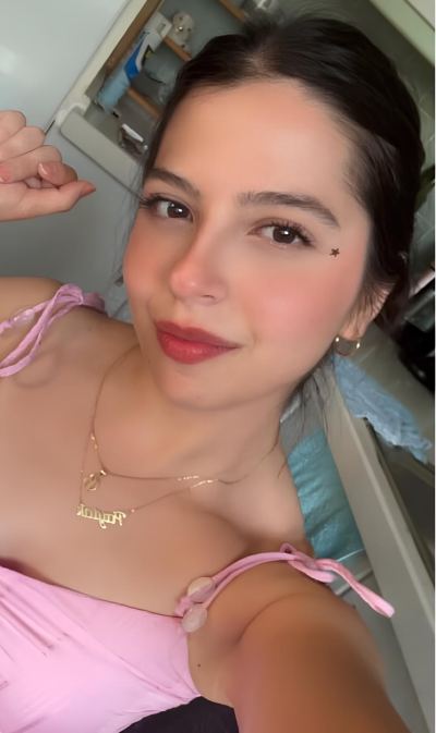 Büşranur K. - İstanbul influencer