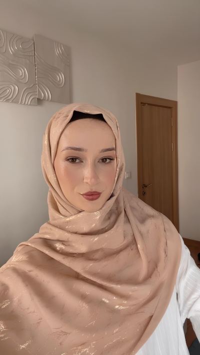 Sinemis Y. - Tokat influencer