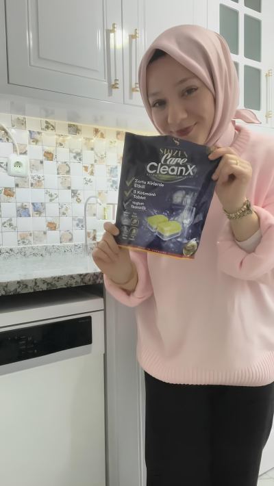 Zeynep Ö. - Gaziantep influencer